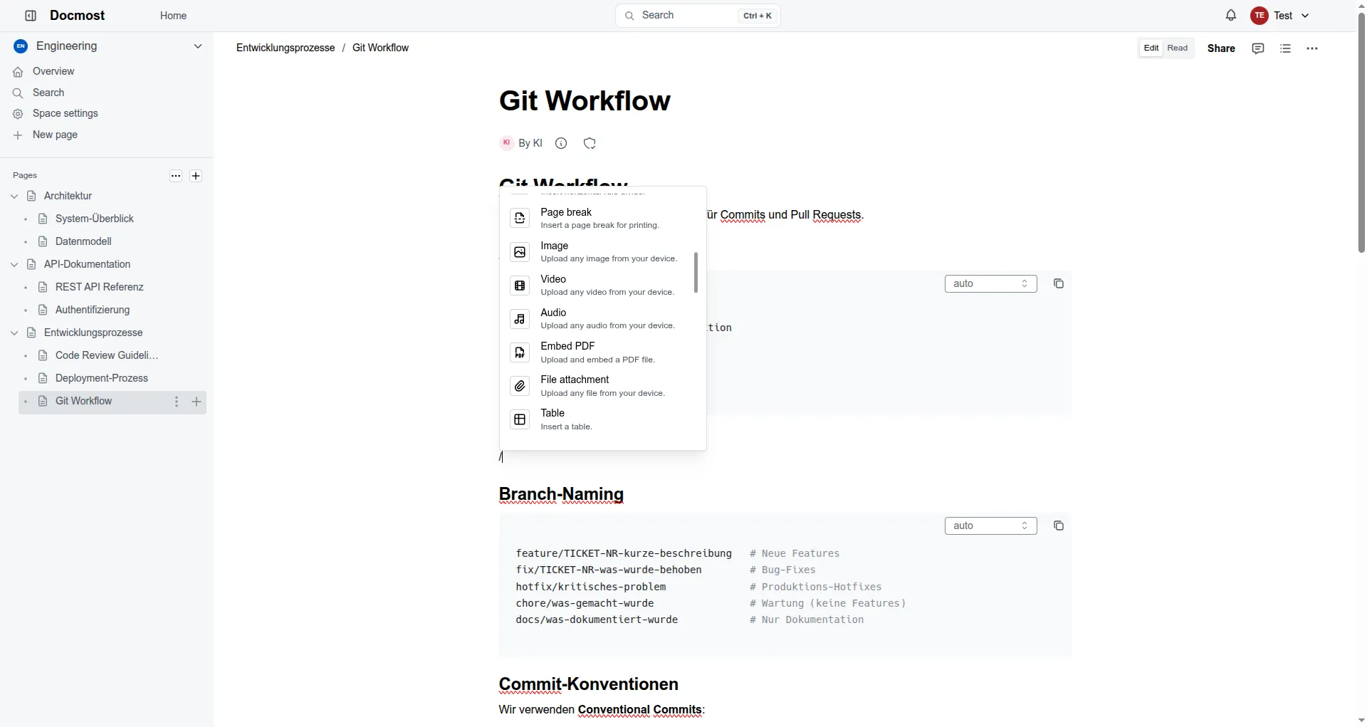 Blockbasierter Editor mit Slash-Befehl zum Einfügen von Bildern, Tabellen, Code und mehr